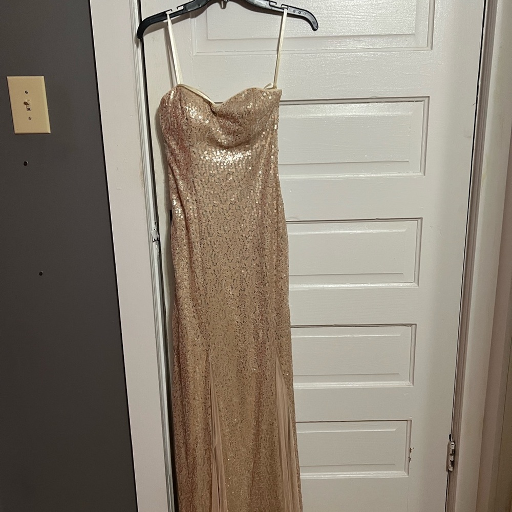 Elegant Gold Sequin Gown